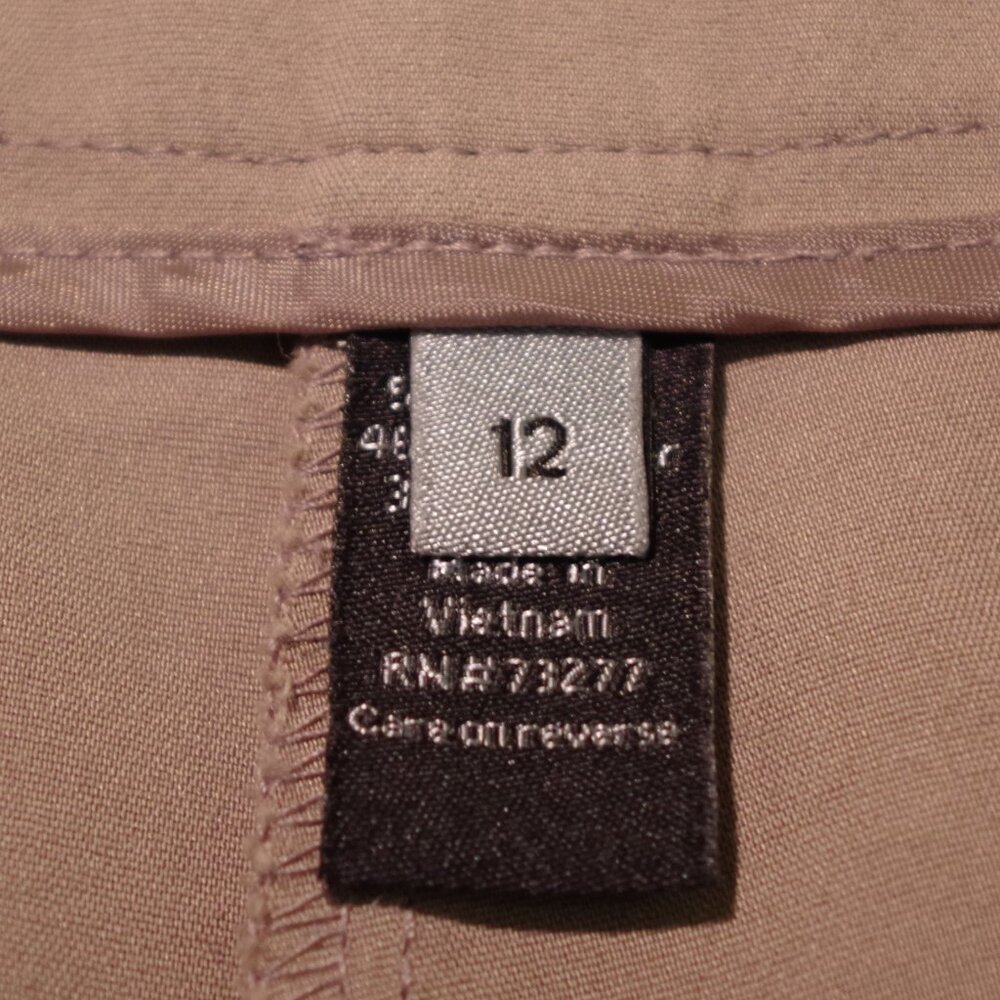 Capris - Picture 4 of 5